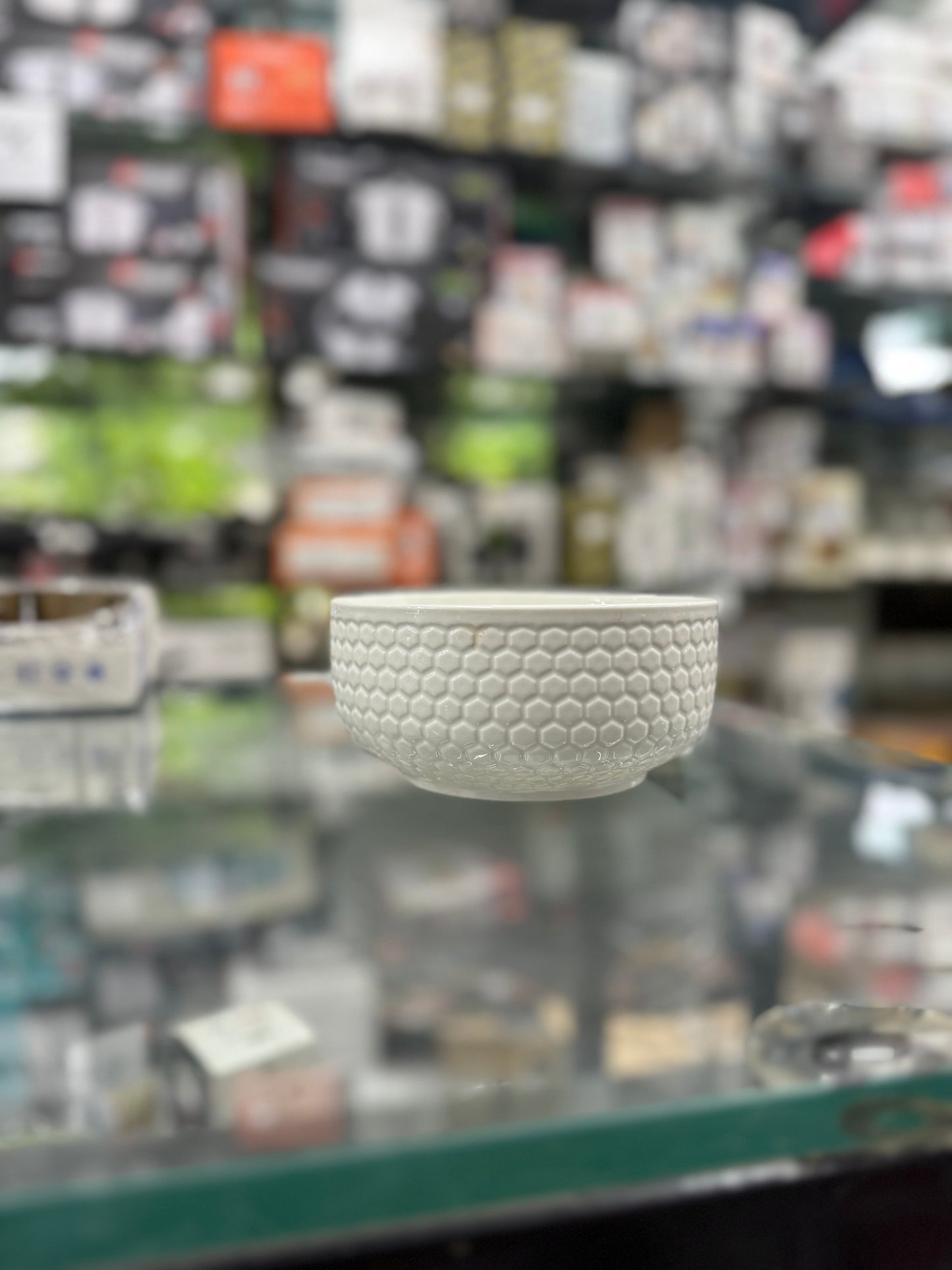 Designer White Glass Bowl – Versatile Bowl for Serving, Mixing & Table Display